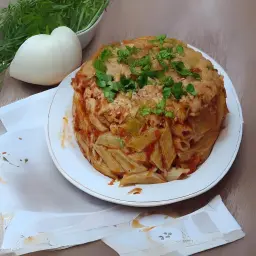 Baked Penne Pasta Casserole with Minced Chicken